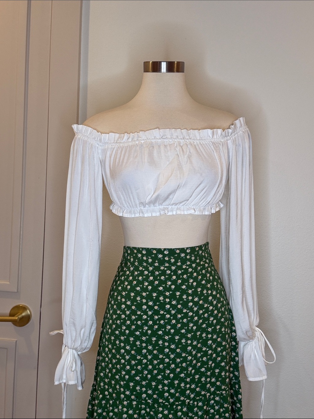 White Off-Shoulder Long-Sleeve Crop Top